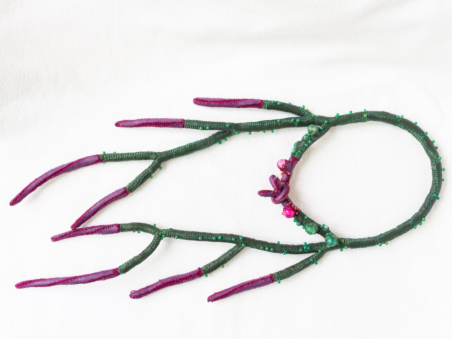 Gamay necklace (1/1)